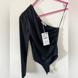 black zara one sleeve bodysuit